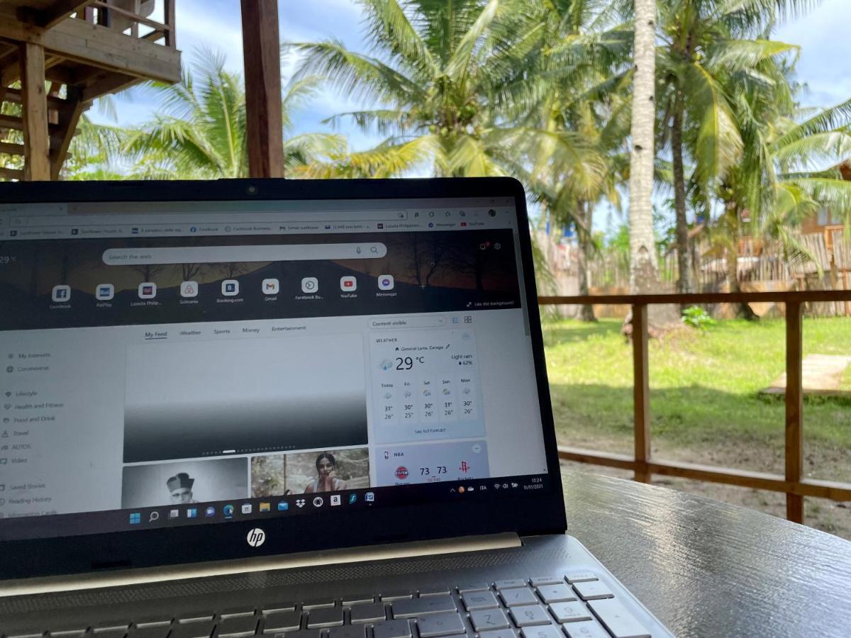Siargao Sunflower Suites 제너럴 루나 외부 사진
