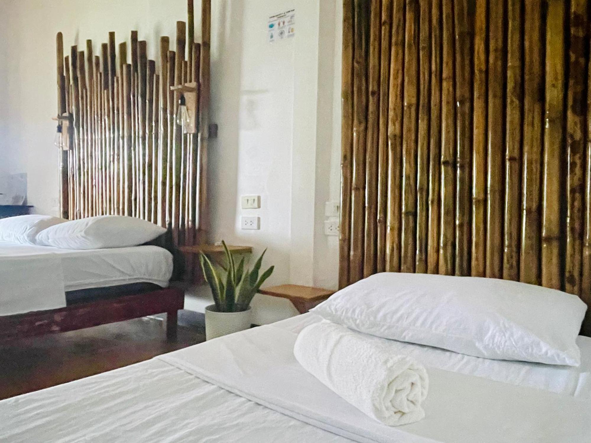 Siargao Sunflower Suites 제너럴 루나 외부 사진