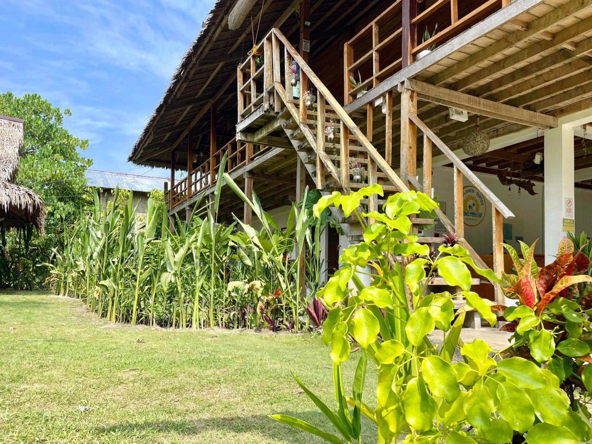 Siargao Sunflower Suites 제너럴 루나 외부 사진